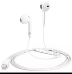 Apple EarPods In Ear Headphones with Lightning Connector (A-)