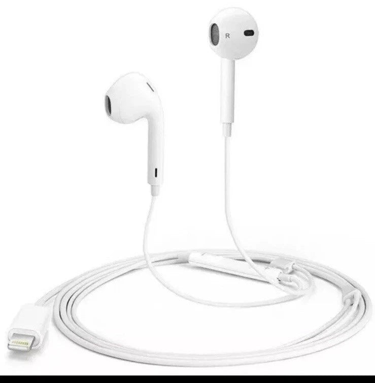 Apple EarPods In Ear Headphones with Lightning Connector (A-)